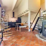 Au Coeur Des Bois - Belvedere Sur La Vallee De La Meuse *