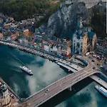 Au Coeur Des Bois - Belvedere Sur La Vallee De La Meuse Semesterbostad *