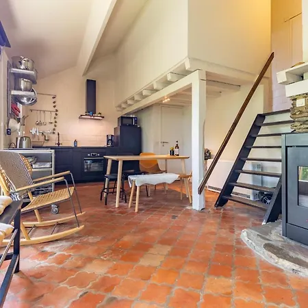 Au Coeur Des Bois - Belvedere Sur La Vallee De La Meuse *